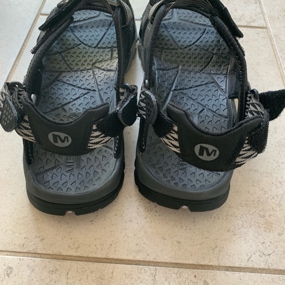 Men’s Merrell sandals - Picture 5 of 5
